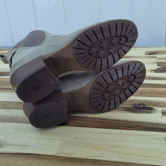 Timberland Sutherlin Bay Slouch Chelsea Boots  Light Taupe Beige Suede Size 7.5 - Picture 12 of 16